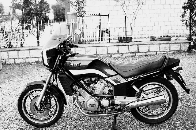 Yamaha XZ 550 S
