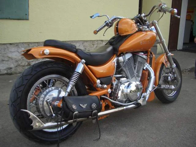 Suzuki Intruder Classic 400 2008