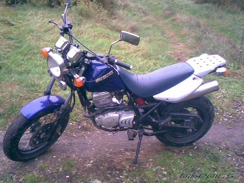 Hyosung Karion RT 125 2003
