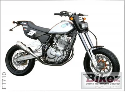 CCM FT 710