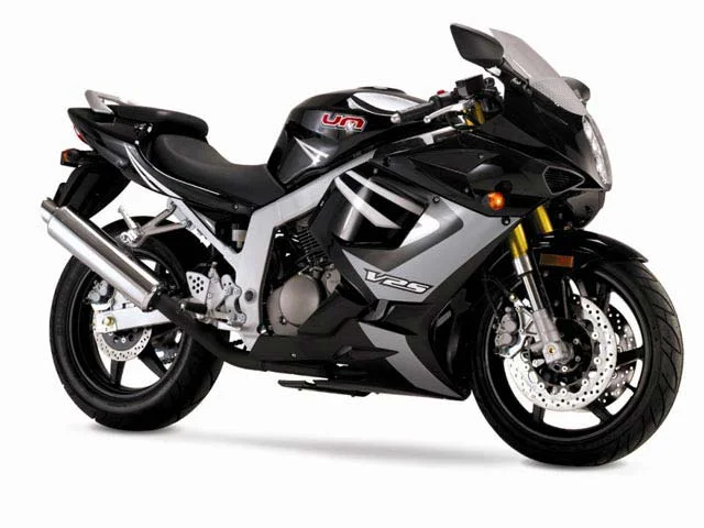 UM V2S-250R 2010
