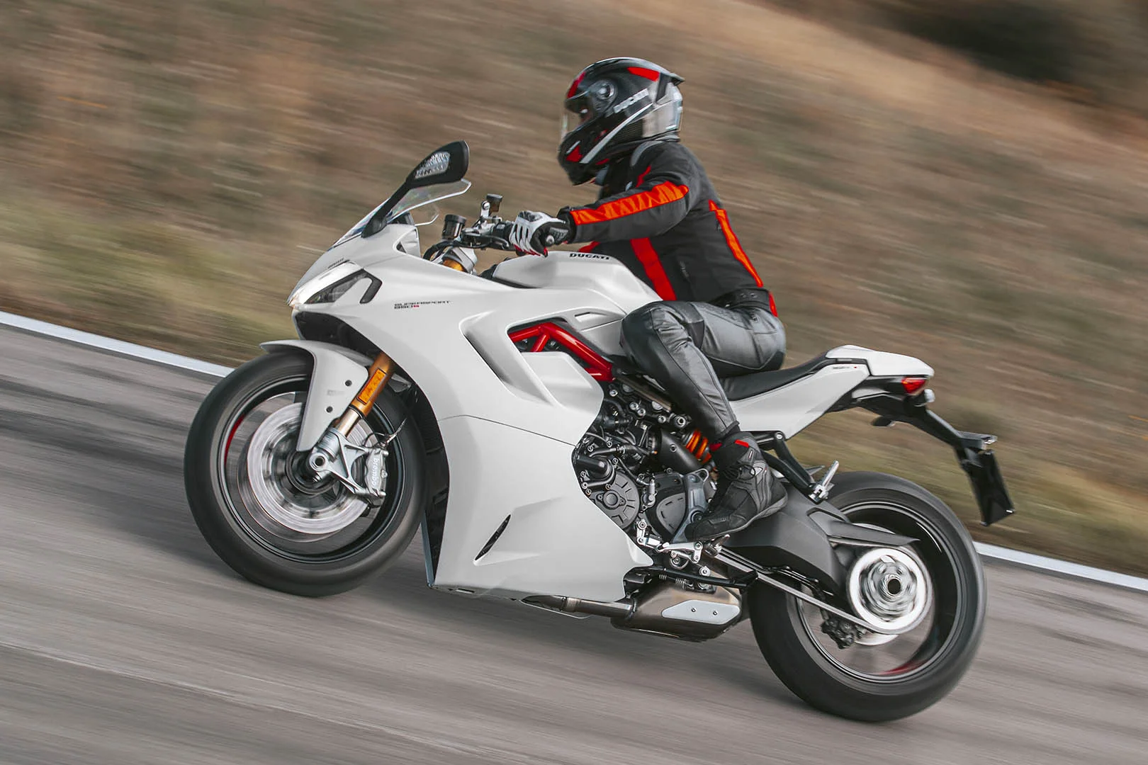 Ducati Supersport 950