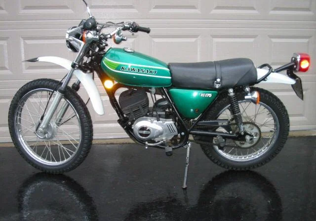 Kawasaki KE 175 1983