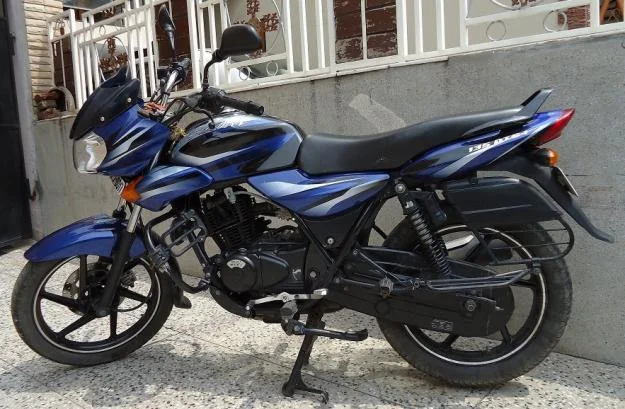 Bajaj Discover DTS-i