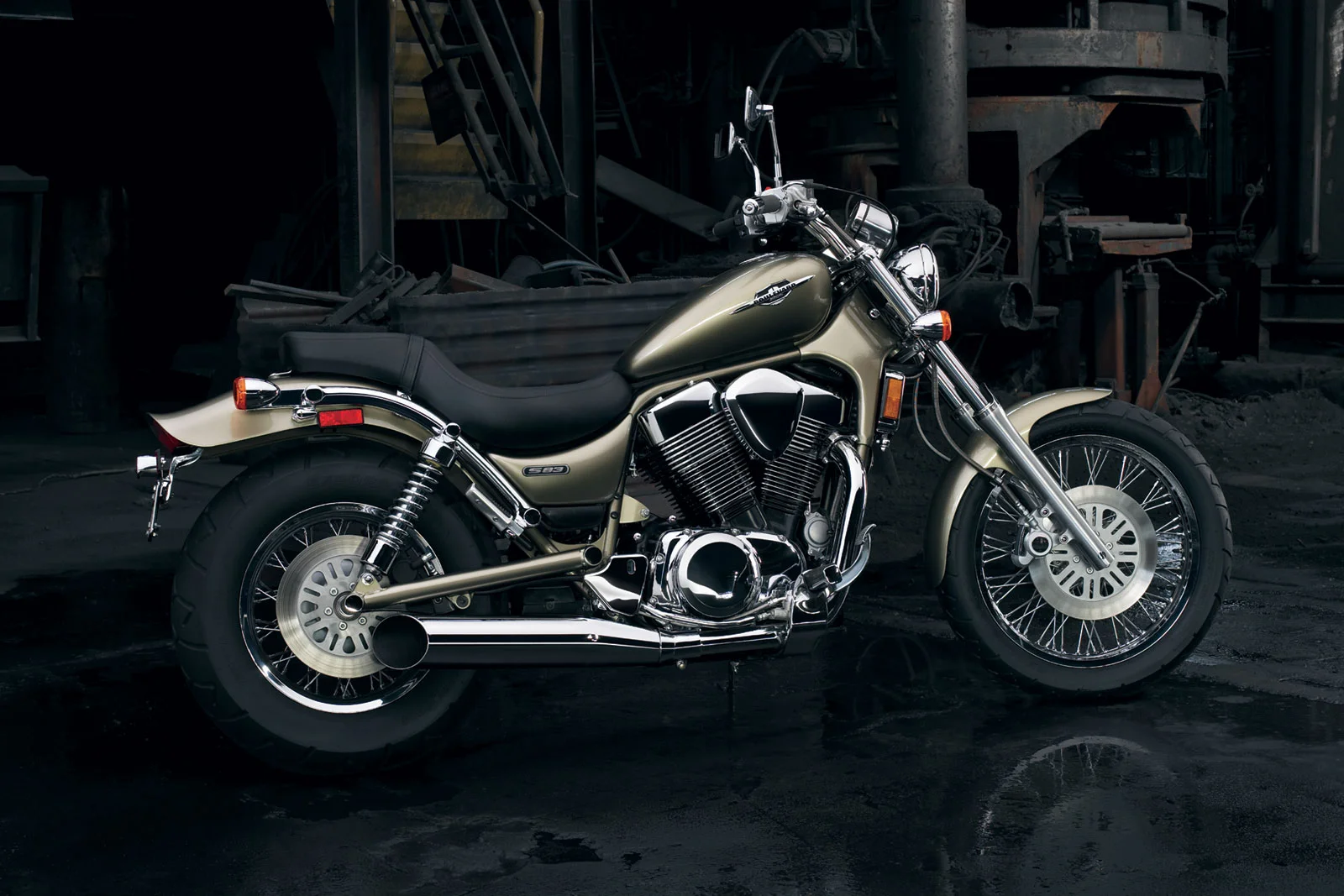 Suzuki Boulevard S83 2008
