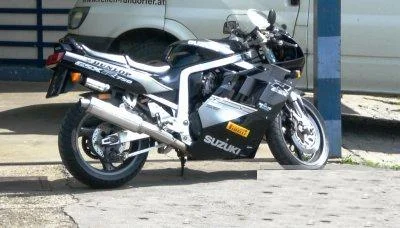 Suzuki GSX-R 750