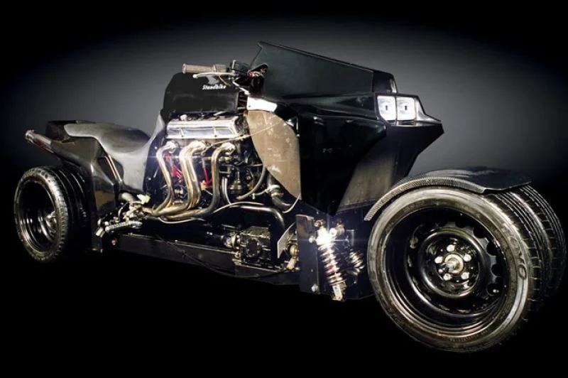 Standbike V8