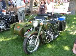 Chang-Jiang 750 FY (with sidecar) 1992
