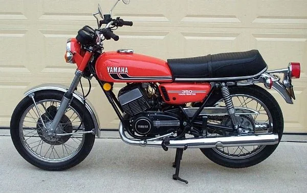 Yamaha RD350B 1983