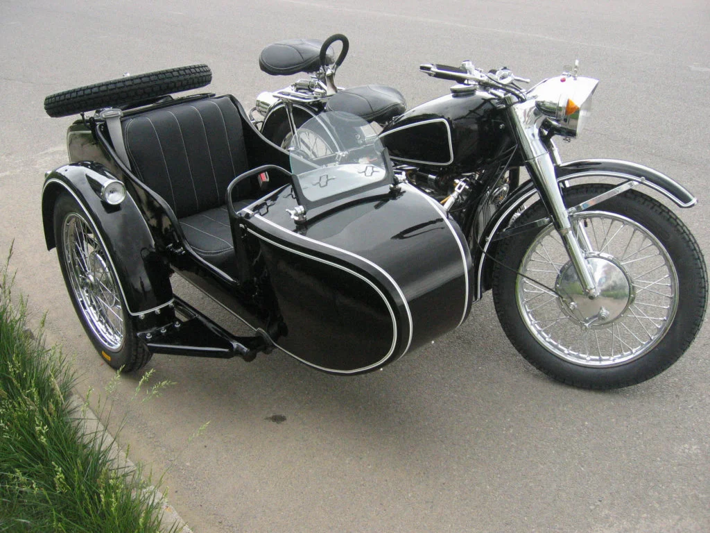 Yangtze 750 (with sidecar) 1987