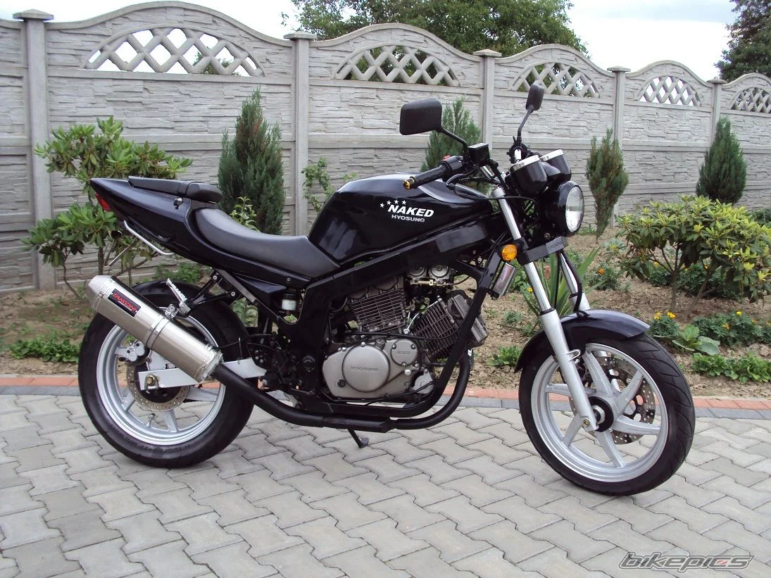 Hyosung GT 125 Comet