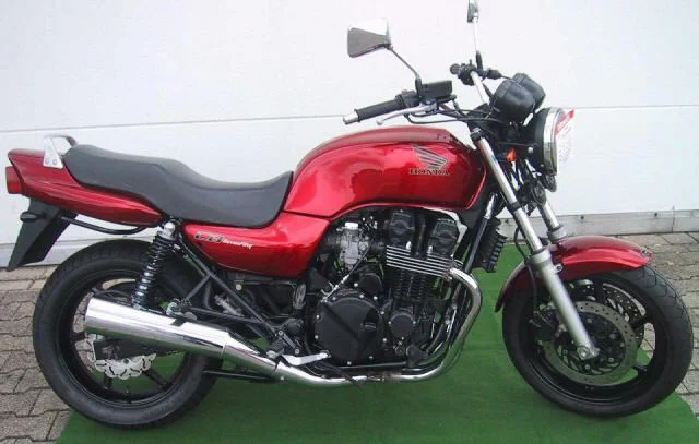 Honda CB 750 Seven-Fifty