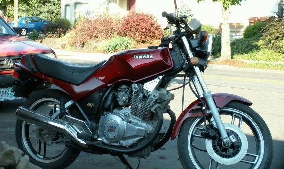 Yamaha XS 400 DOHC 1984