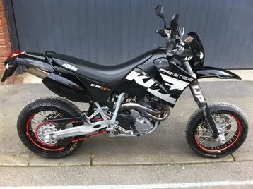 KTM 640 LC4 SUPERMOTO PRESTIGE