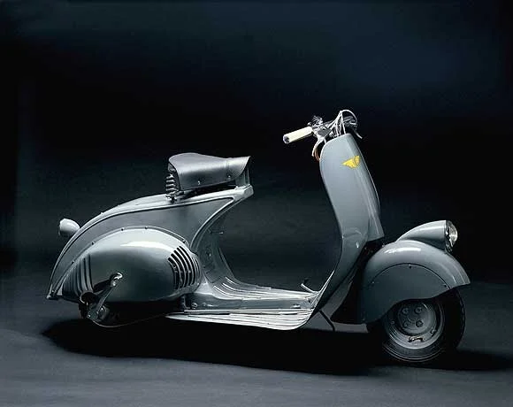 Vespa MP6