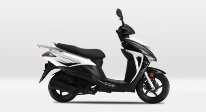 UM Powermax 125 2021