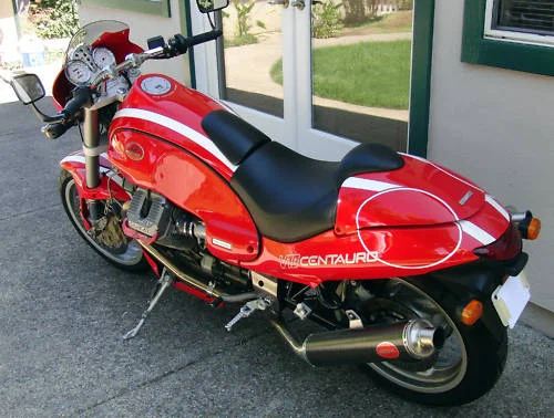 Moto Guzzi V10 Centauro GT