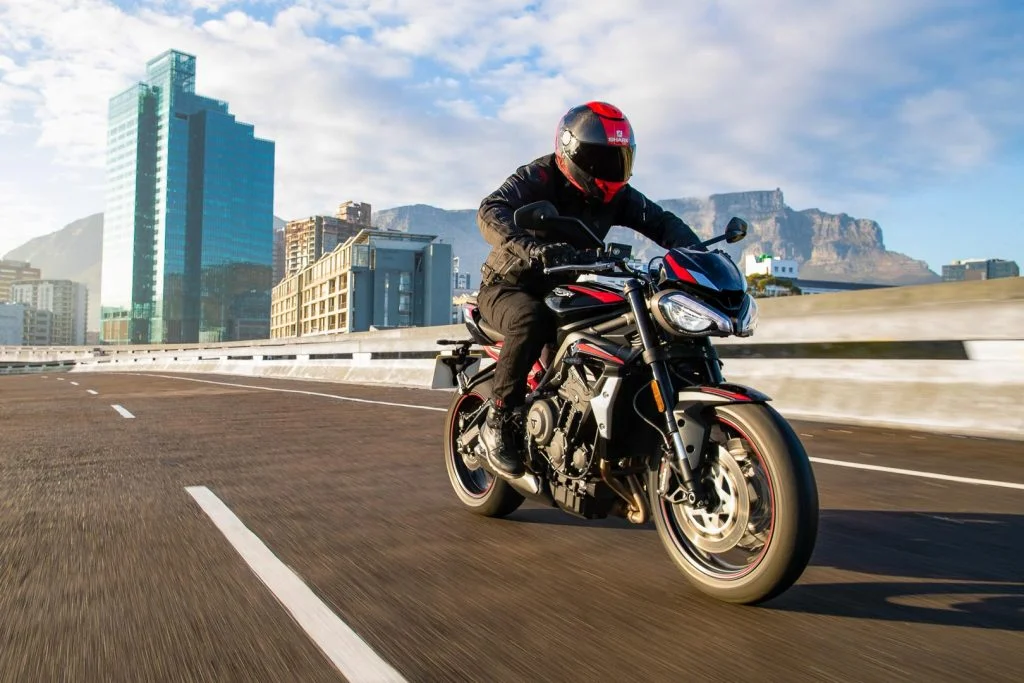 Triumph Street Triple R LRH