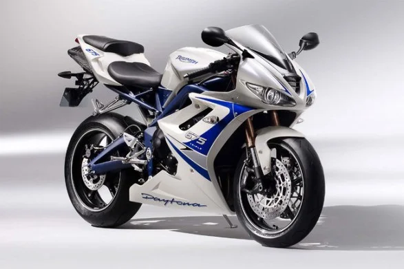 Triumph Daytona 675