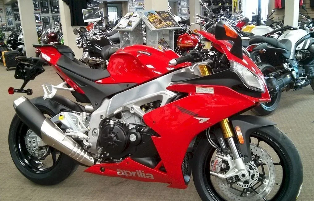 Aprilia RSV4 R APRC ABS