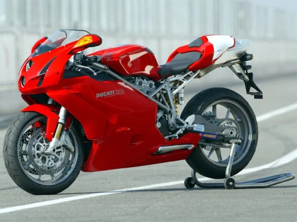 Ducati 749 S