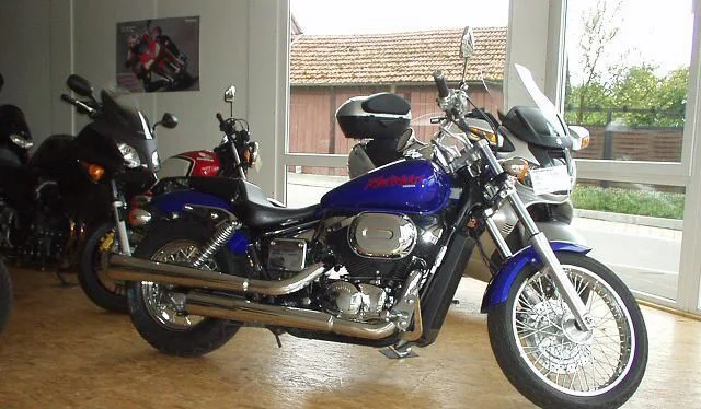 Honda VT 750 DC Black Widow 2002