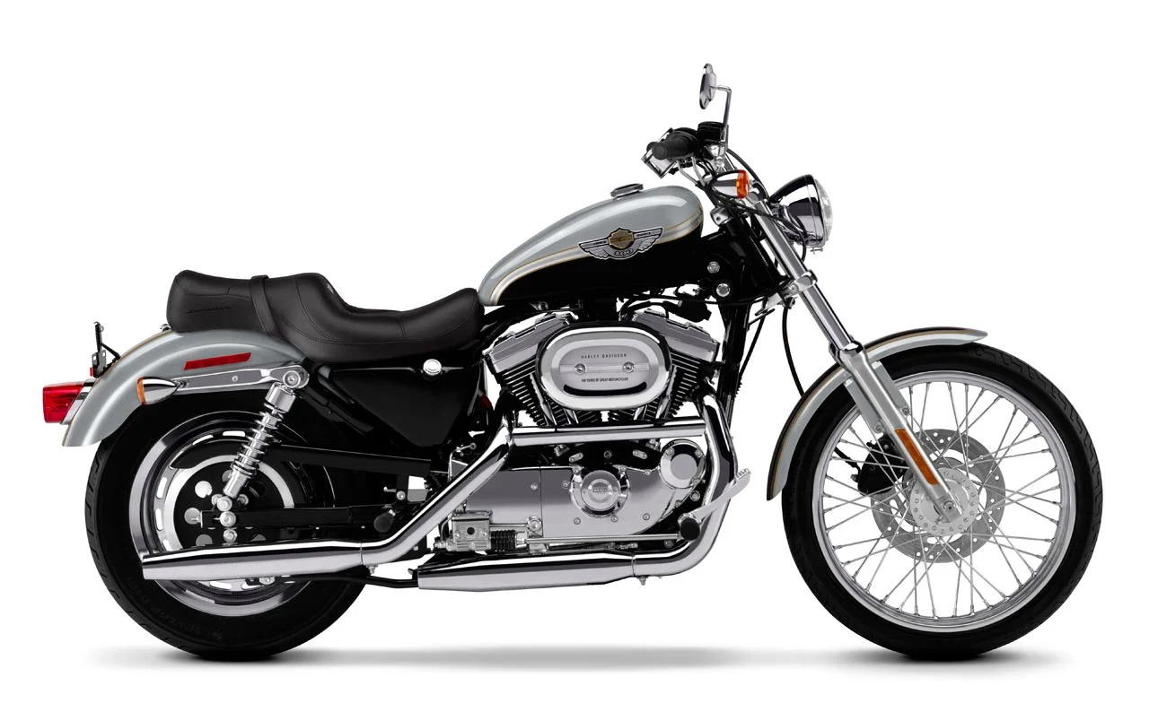 Harley-Davidson XL 1200C Sportster 1200 Custom