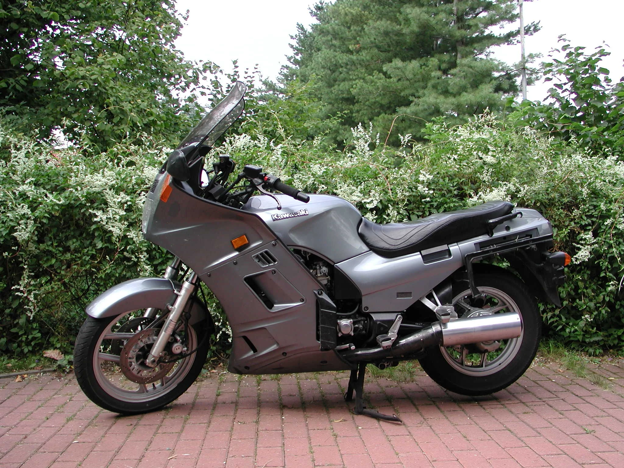 Kawasaki GTR