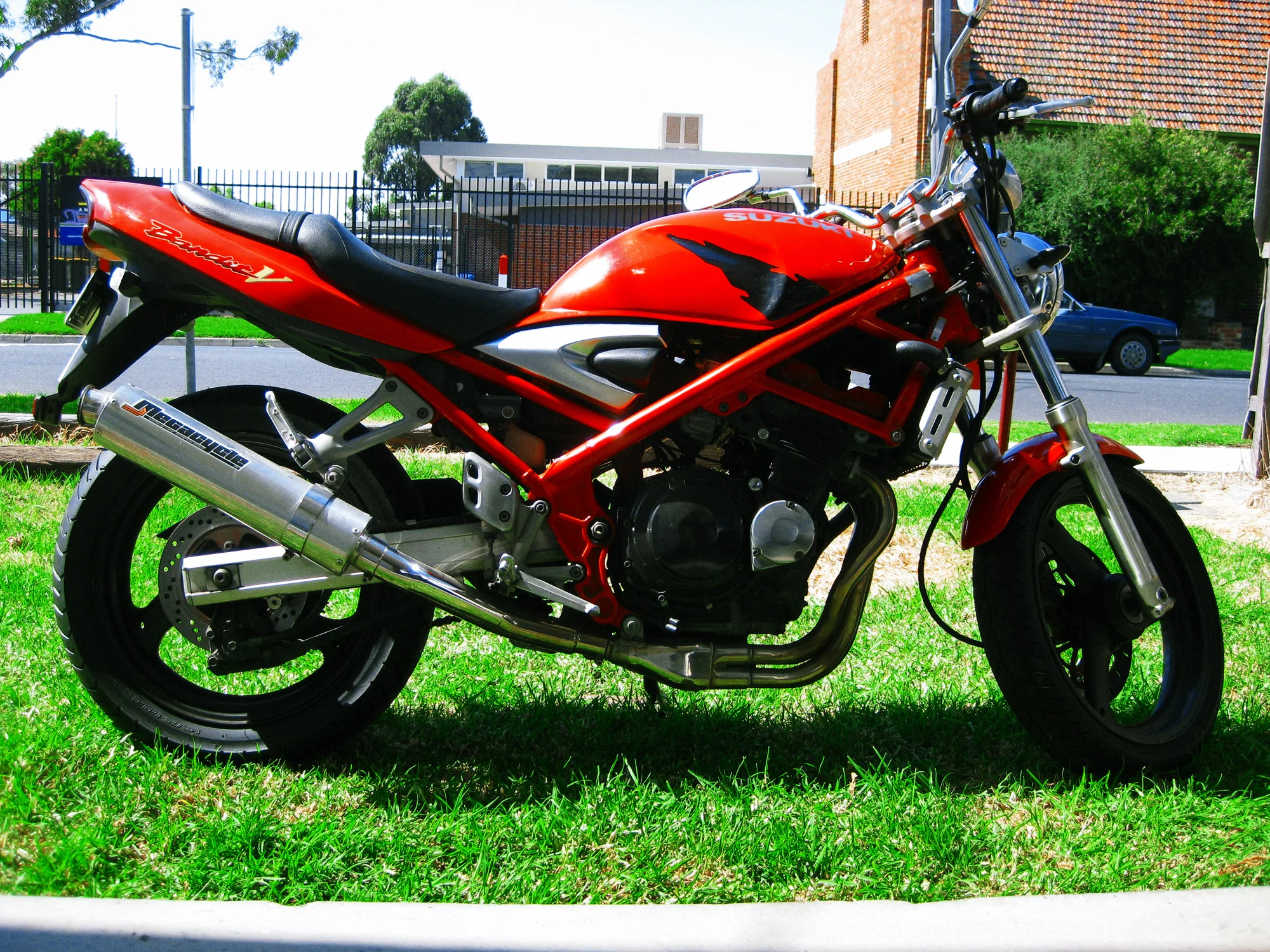 Suzuki GSF 250 V Bandit 2000