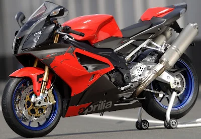 Aprilia RSV 1000R