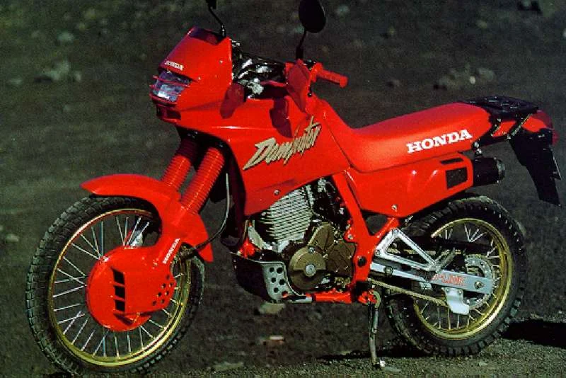 Honda NX 650 Dominator 1988