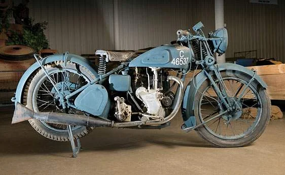 Velocette KTT