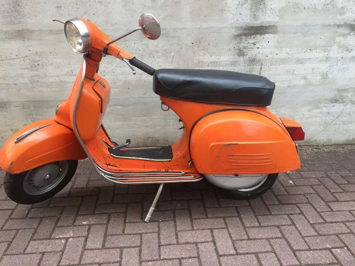 Vespa 180 Rally