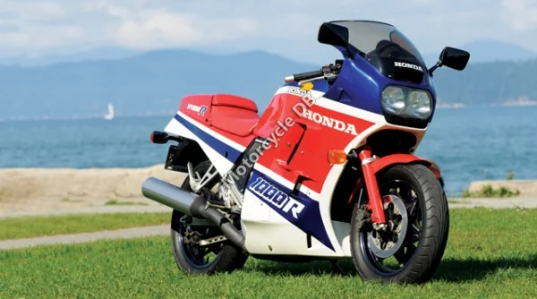 Honda VF 1000 R