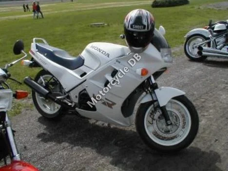 Honda VFR 750 F