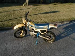 Suzuki DR 100 1985