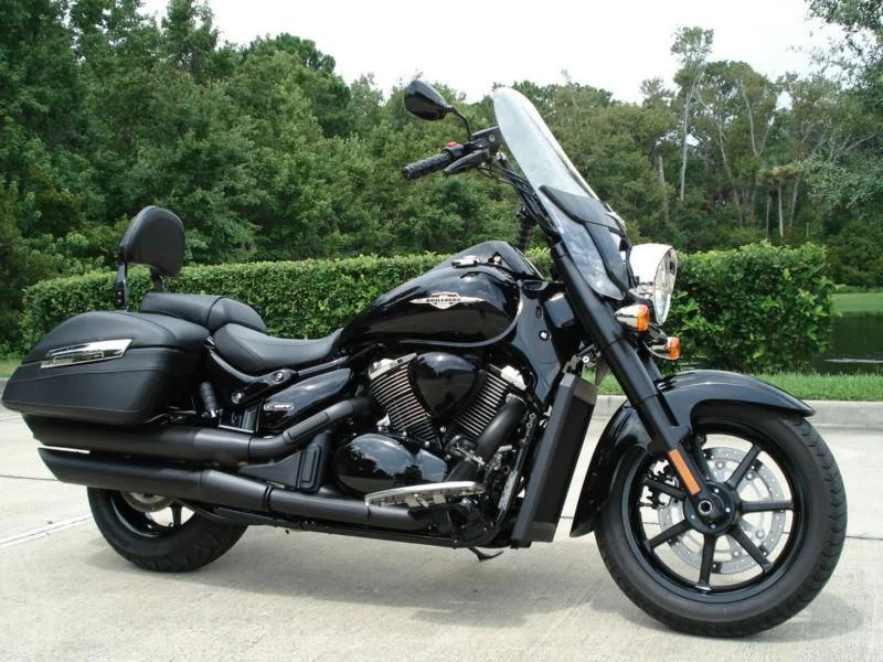 Suzuki Boulevard 400