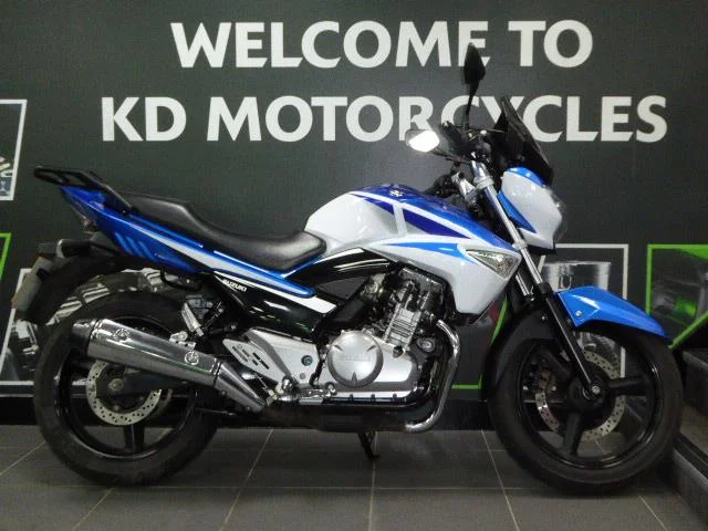 Suzuki GW250F 2016
