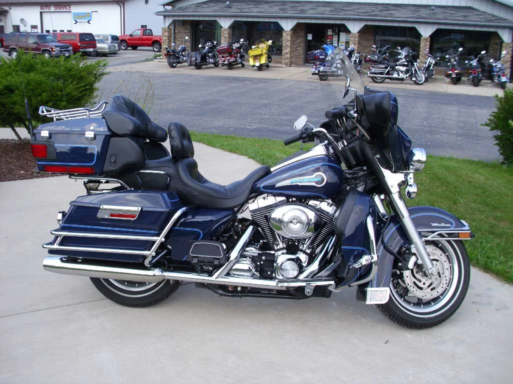 Harley-Davidson FLHTCUI Ultra Classic Electra Glide