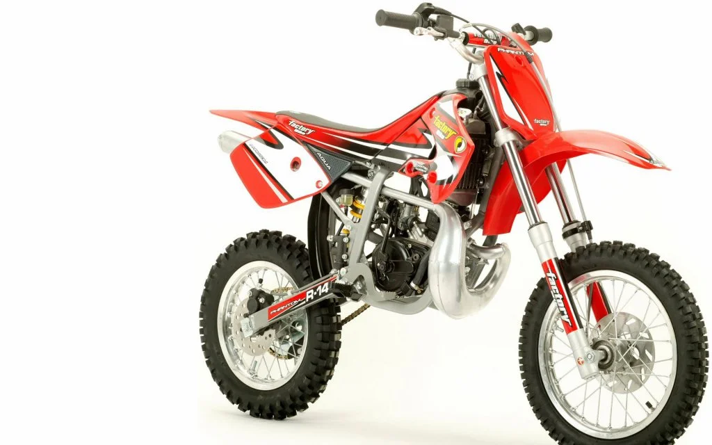 Factory Phantom R 12 Agua