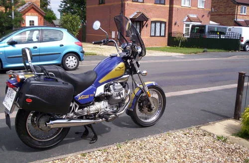 Moto Guzzi 750 Nevada