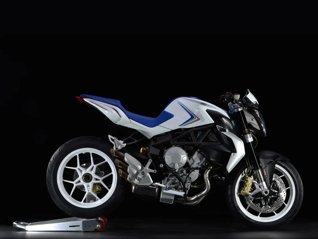 MV Agusta Brutale 800