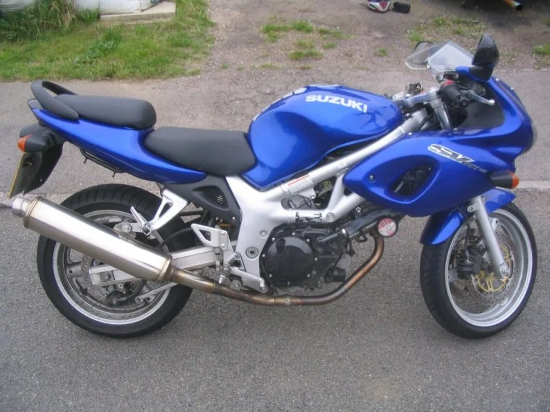 Suzuki VX 800