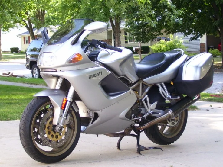 Ducati ST2