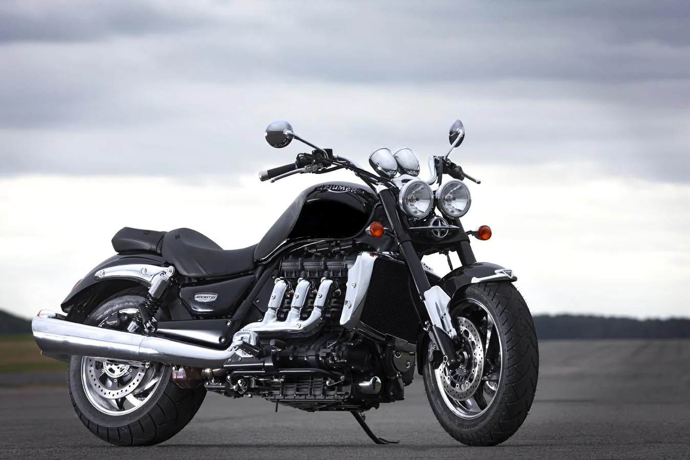 Triumph Rocket III Roadster