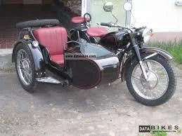 Chang-Jiang 750 J-1 (with sidecar) 1992