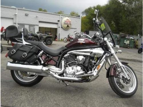 UM V2C-650T 2009