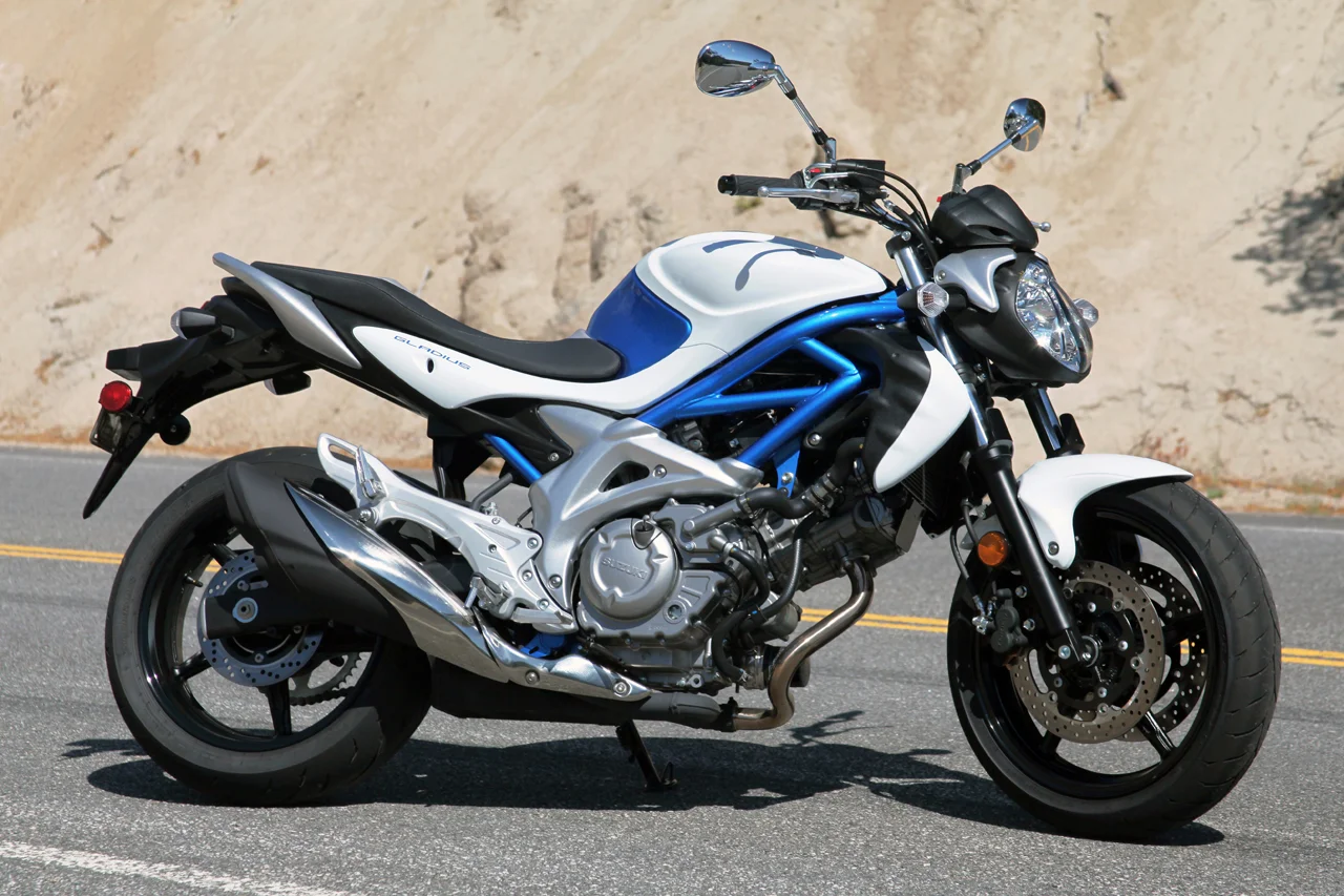 Suzuki Gladius