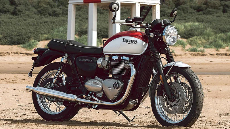 Triumph Bonneville T120 Bud Ekins