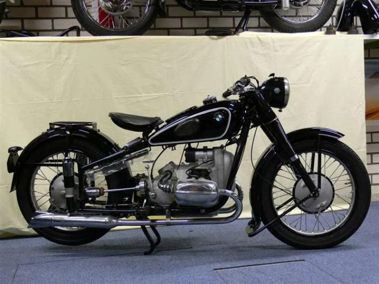 BMW R66